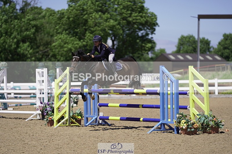 230624A-142602-01853 - Cls 25 Pony Newcomers & 1m Open