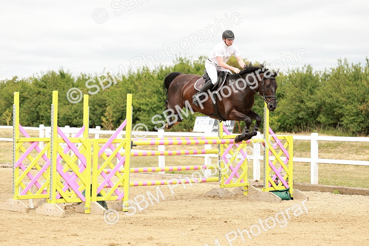 SBM_017784 - Class 21 - Senior Newcomers Championship 2d Rd