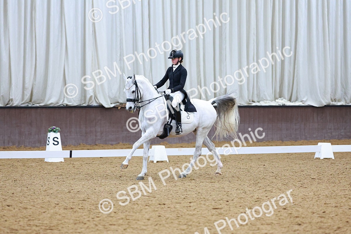 SBM_004693 - Class 17-19- FEI PSG-FEI INT