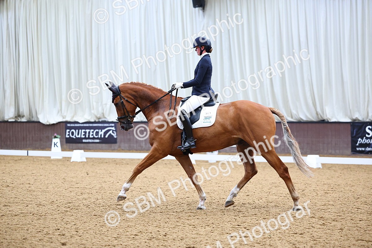 SBM_006437 - Class 5 - novice 6 - 12.04-13.07