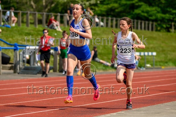 East25Sun-912353 - Track Female