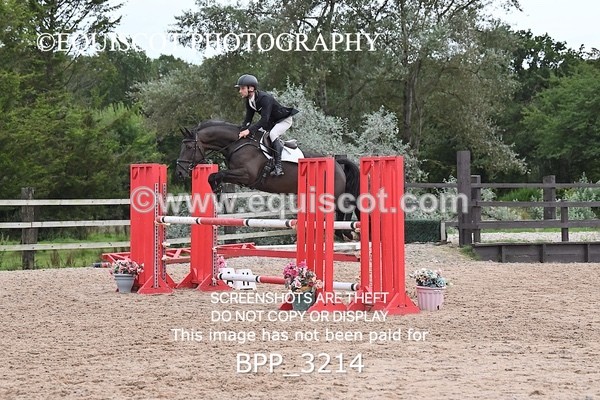 BPP_3214 - CLASS 20 SAT Senior Newcomers/ 1.10m Open