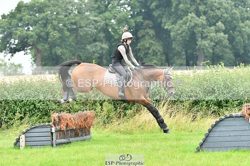 230817-123842-00689 - Theo's 1st Group - XC