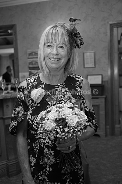 199-2 - Kim Kavanagh and Darren Taffe Wedding
