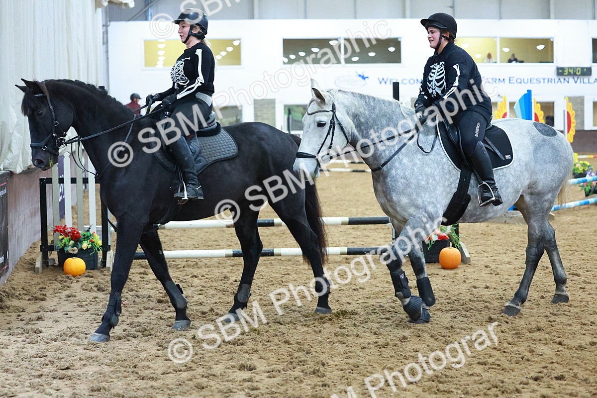 SBM_003321 - Class 4 - Pairs