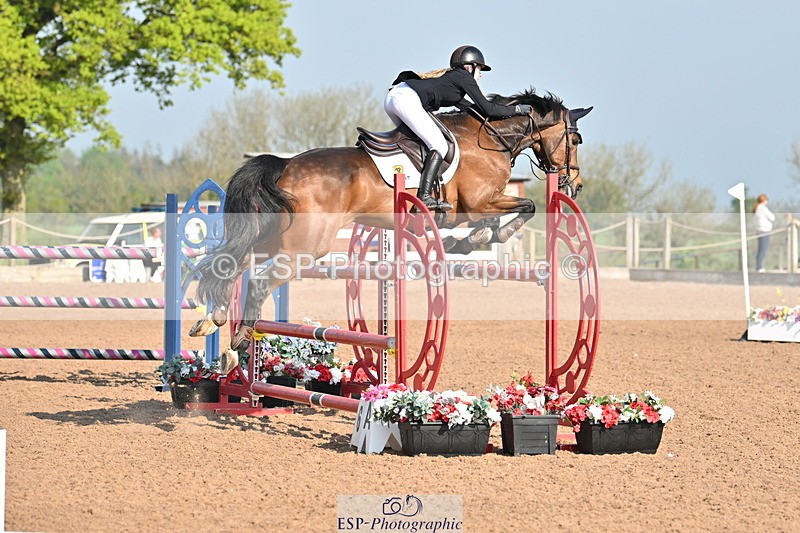 240512A-085215-16521 - Cls 47 Snr 1.20m Open