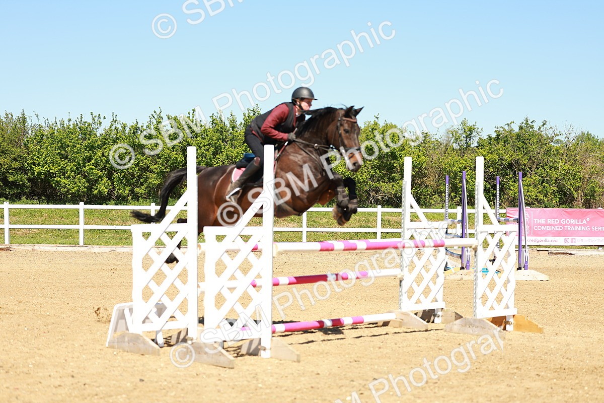 SBM_001334 - Class 4 - Senior Newcomers 1.10m