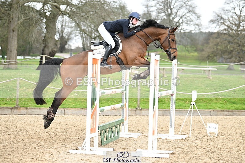 250323A-153009-05030 - Cls 25 Snr Fox & 1.20m Open