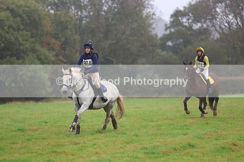 3E7A1539 - Class 3: 70cm Pairs: Half Roll Top