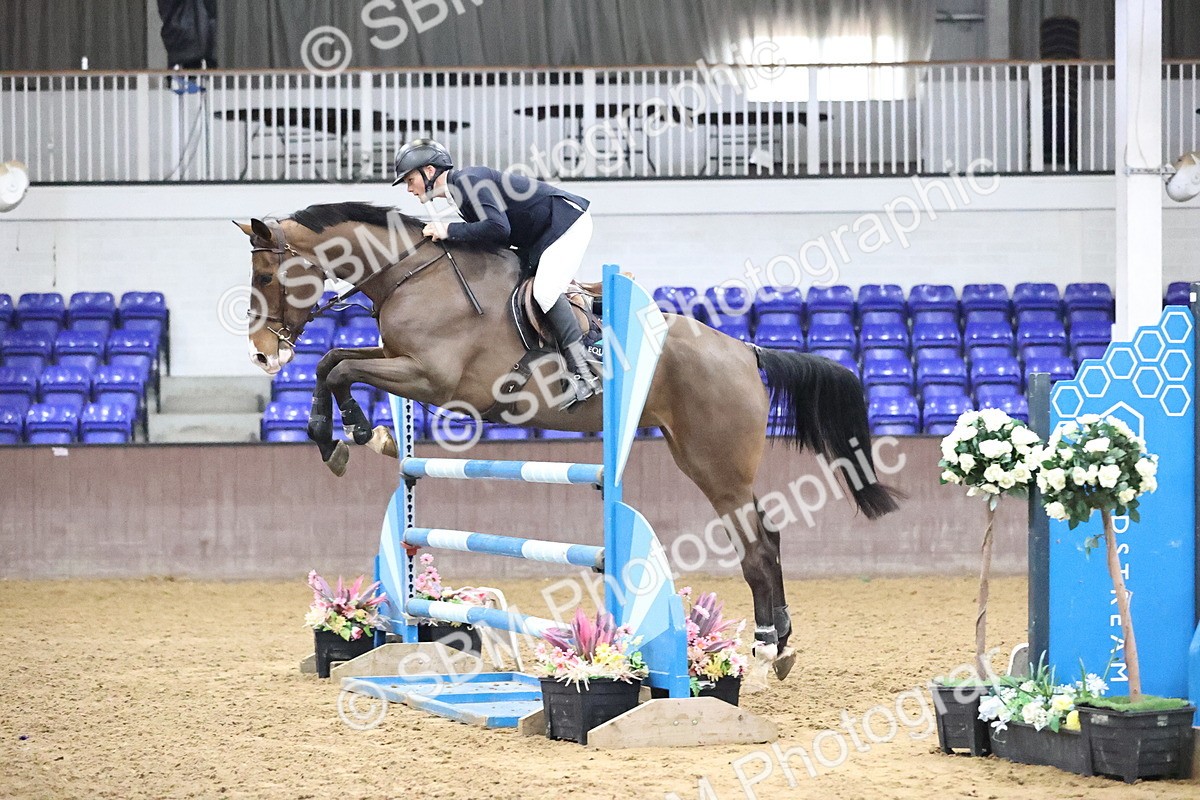 SBM_001962 - Class 10 - Senior Newcomers - 1.10m