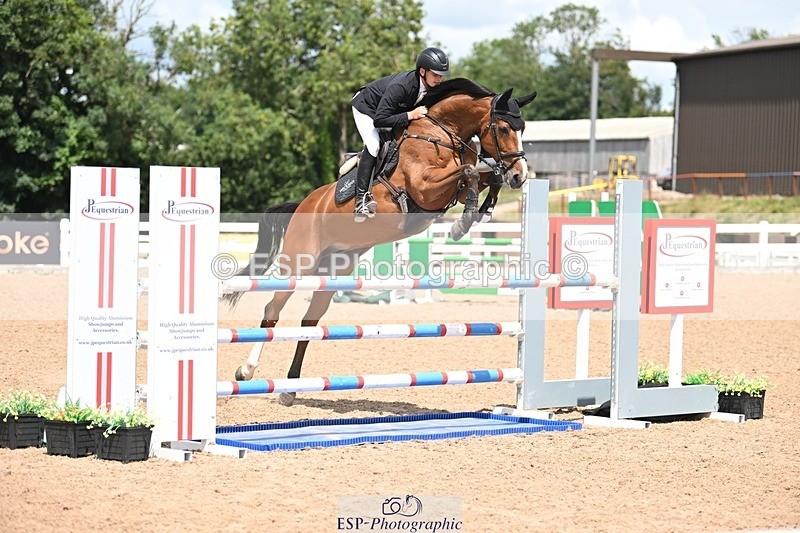 250723-134939-00837 - Cls 4 Newcomers and 1.10m