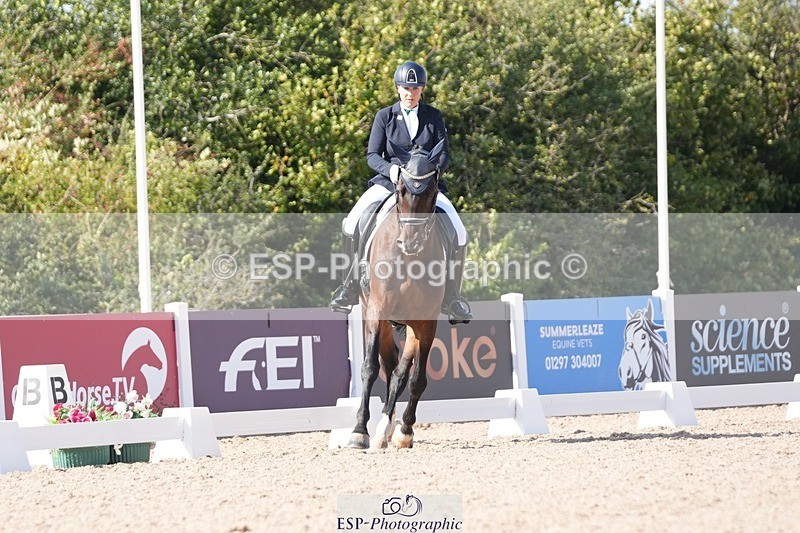 250906-152725-04769 - 110-Chelsea.DonovanFrankie.zenturio