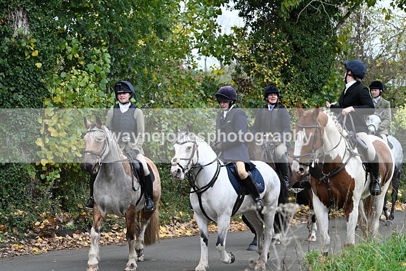 WJ7_7369 - Walk Home..