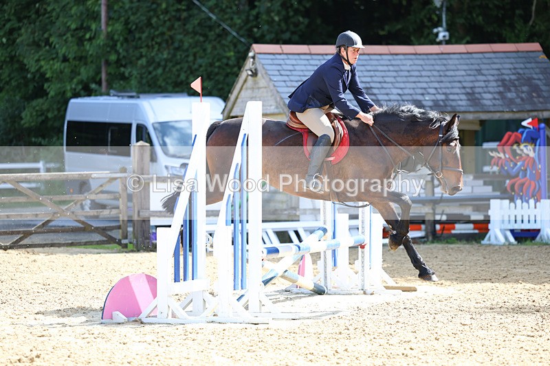 3E7A2650 - Class 2: 70cm Juniors and Seniors