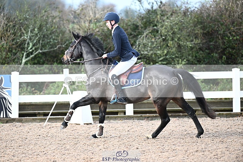 231118A-112530-01680 - Cls 5 Discovery & 90cm Open