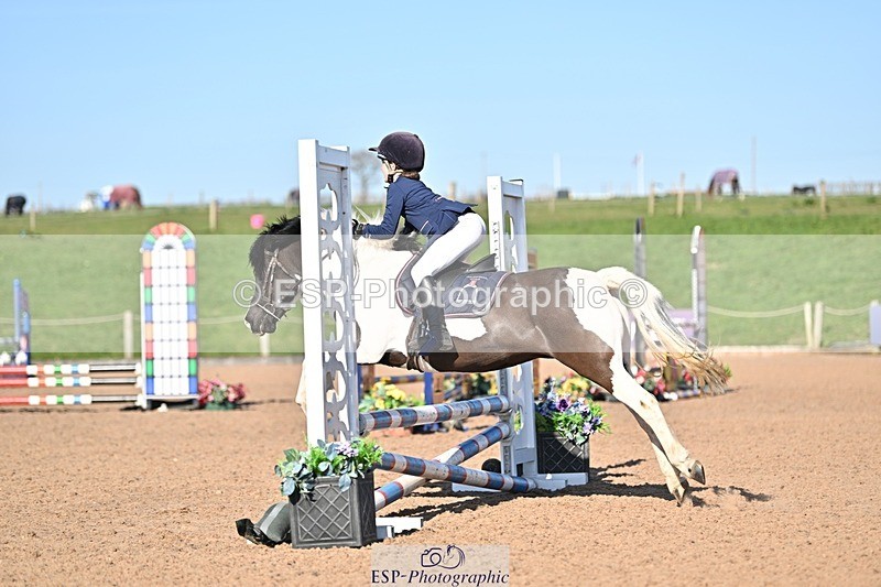 250401-162957-00116 - 60cm classes