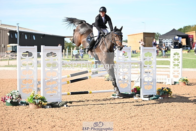 240913A-155548-05110 - Cls 18 National 1.40m Open