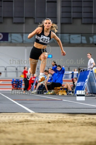 AgeInd25SAT-919146 - Field Female