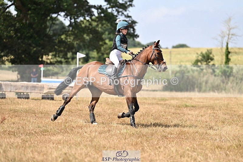 250824A-131743-37029 - 2035-Scarlet.Rosedale-Leith.Fandango