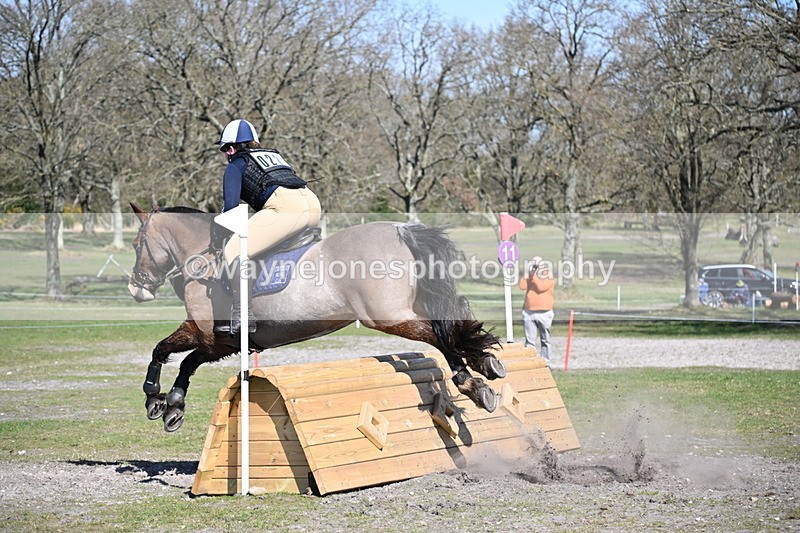 WJ6_3403 - Time 12:19 to 12:35