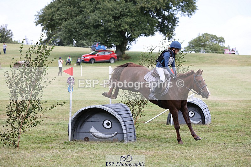 240825X-140630-34439 - 80cm XC 13.30 to 14.30