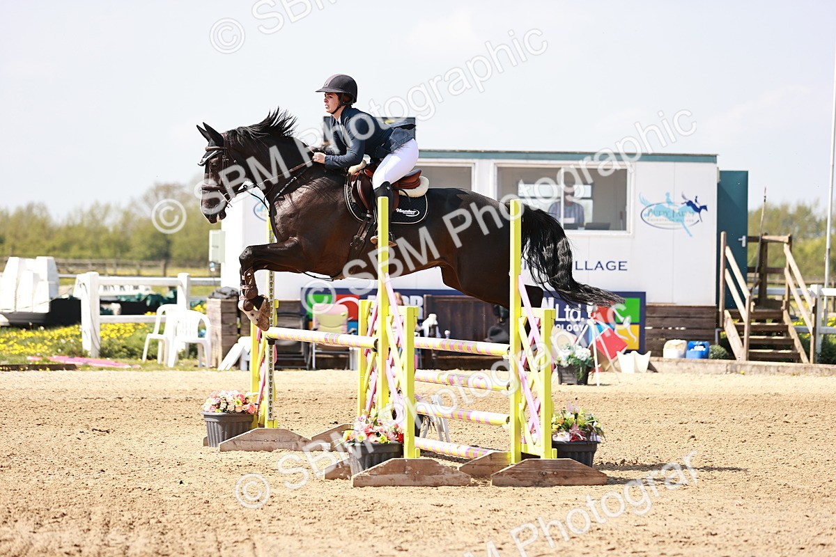  - Class 23 - Senior 1.05m