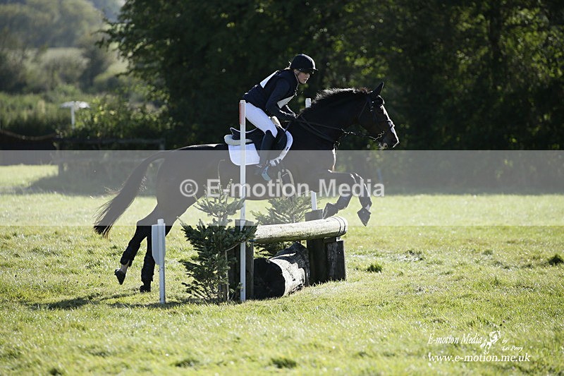  WWHT 031021 833 - WWEC Novice Restricted (0.80m) 18/10/20