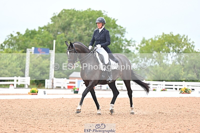 240815A-150704-02206 - 146-Charlie.Morgan-Jasmijn