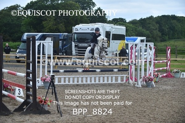 BPP_8824 - CLASS 7 Winter/ Summer 128cm/ Winter/ Summer 138cm