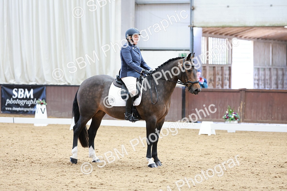 SBM_008431 - Class 6b - Novice 6 - 9.28-10.41