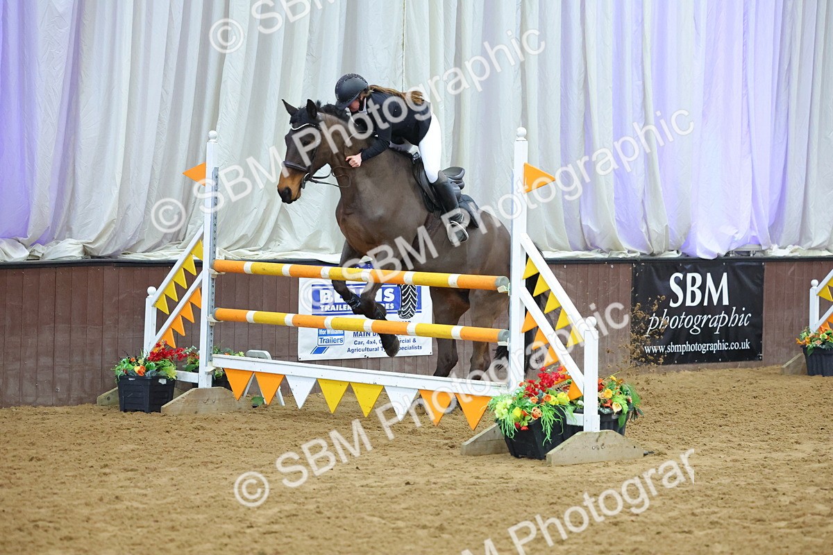 SBM_010651 - Class 23 - Senior Newcomers/ 1.10m Open - First Round (1.10m)