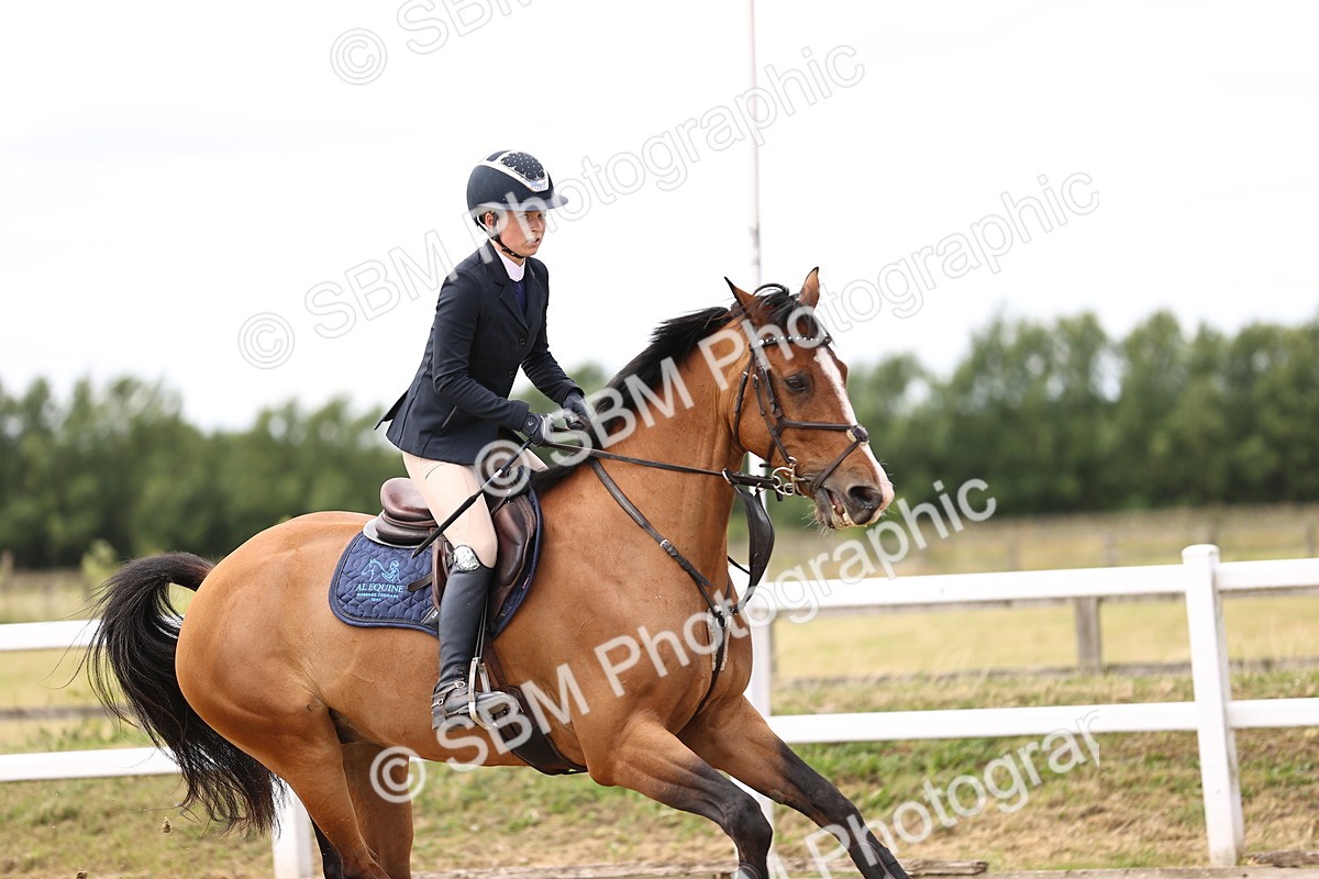 SBM_003663 - Class 22 - Senior Foxhunter 1.20m