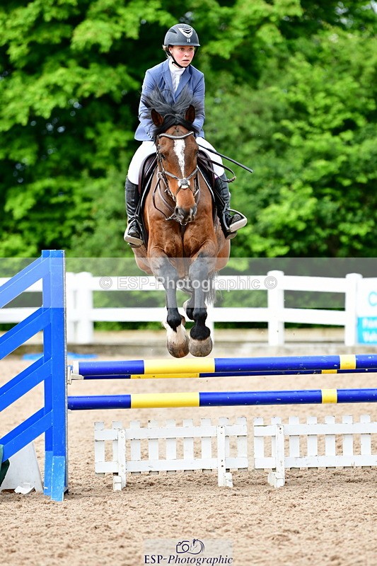 240524A-100334-02397 - Cls 21 British Novice and 90cm Open