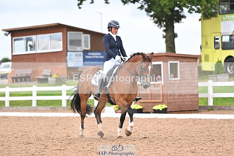 240817A-164702-10594 - 267-Jane.Hendy-Cefnbangor.Rob.Roy