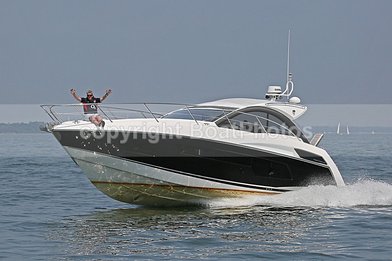 160605 ETSI - SUNSEEKER PORTOFINO Y92A7965 - Motorboats - Hardtop