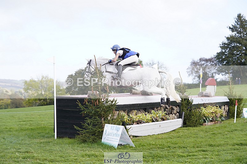 241025-145310-09007 - 206-Emma.Pullon-ECKLANDS.ELSA