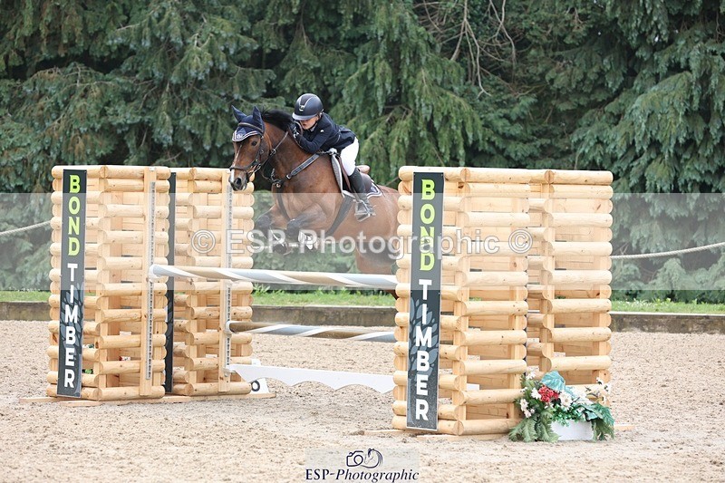 230618-095524-09840 - Cls 19 Pony Intro 1m