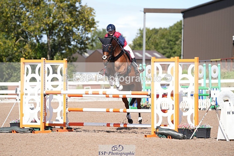 250912-140804-04878 - Cls 25 1.05m Amateur Quali