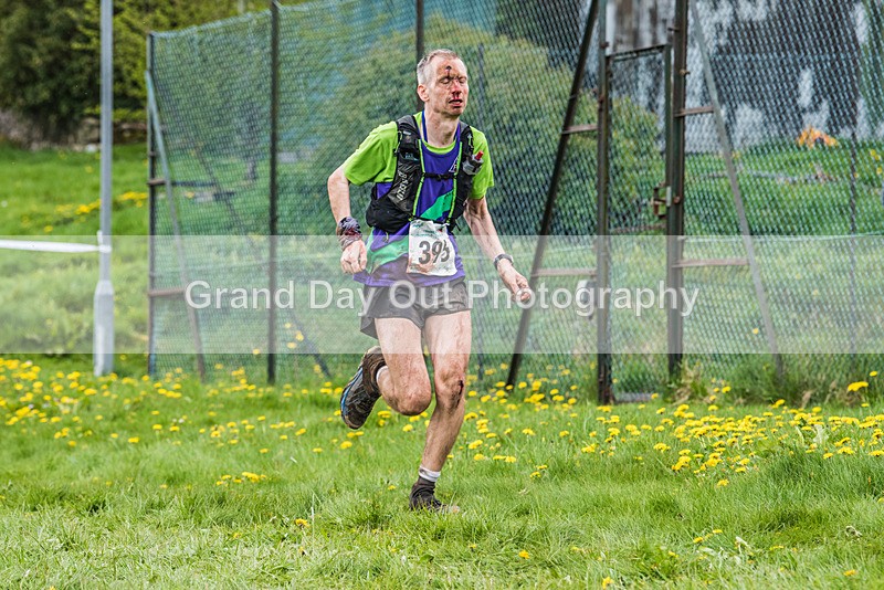 3 Peaks-2976 - The 3 Peaks Race - The Finish - Saturday 29th April 2023