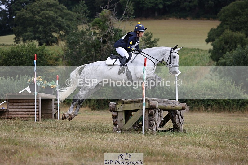 250802A-101735-00841 - A-004-Helen.Hickson-MAYERTORNE.POPADOODLEDOO