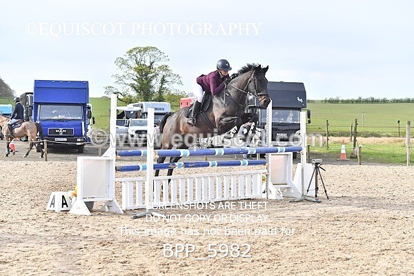 BPP_5982 - CLASS 26 SUN Senior 1.05m Open