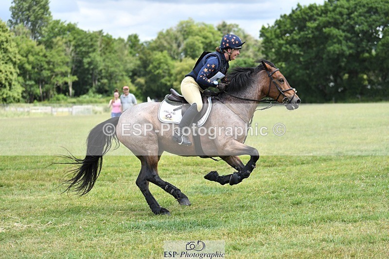 230625-121052-03538 - XC 90cm 12.00 to 13.00