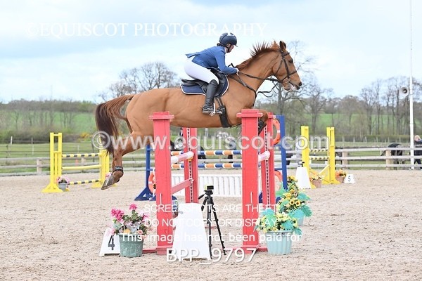 BPP_9797 - CLASS 18 SUN Ron Brady SporthorsesRHS