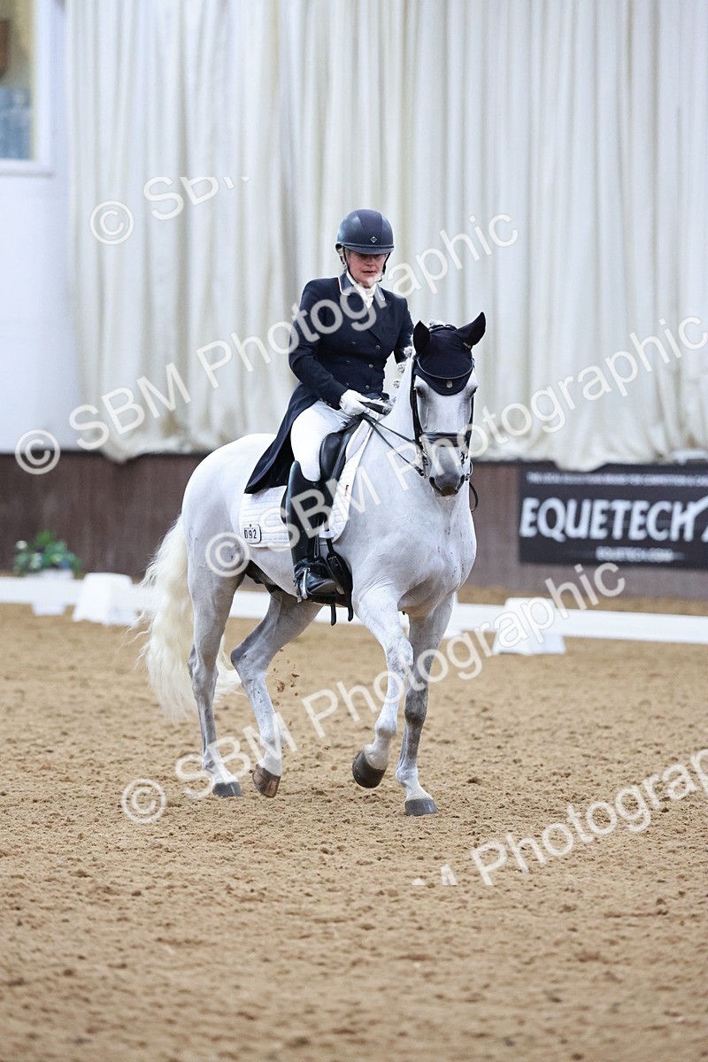 SBM_021574 - Class 14 - FEI Grand Prix - 18.52-19.37