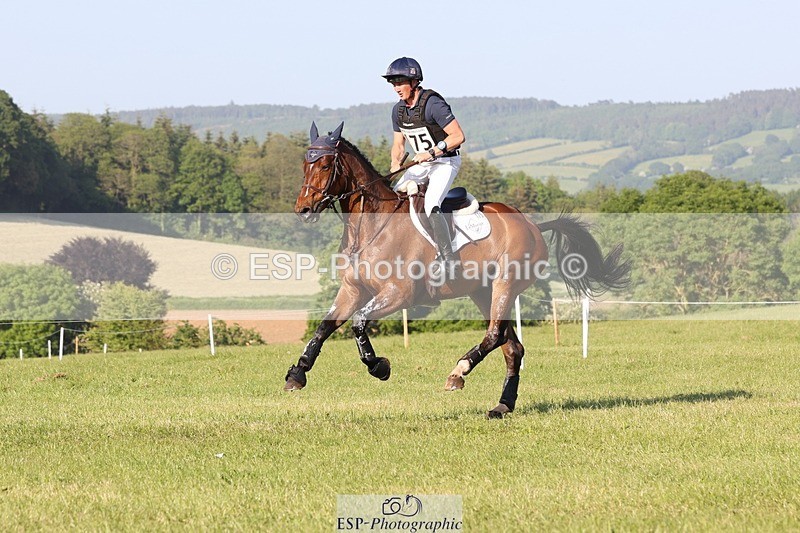 230527-181510-14608 - 175-MONBEG_EQUITY-Tom_McEwen-XC