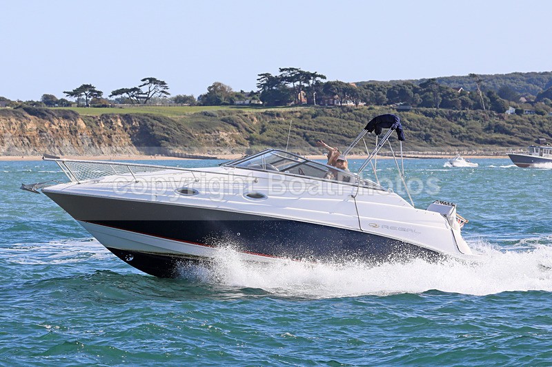 170902 BLUE PEARL - REGAL 1Y3A0528 - Motorboats - Open