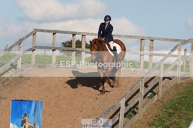 230915A-161221-03070 - Cls 6 Snr 1.05m Derby