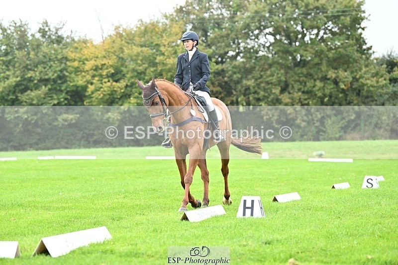 241024-100851-02105 - 308-Rachel.Lawson-RED.STAG