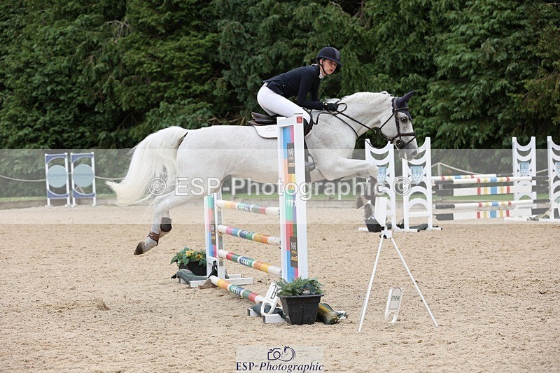 240711-125506-27386 - Cls 122 1.10m Amateur Quali