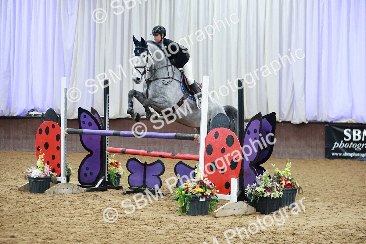 SBM_004400 - Class 17 - Senior Newcomers - 1.10m